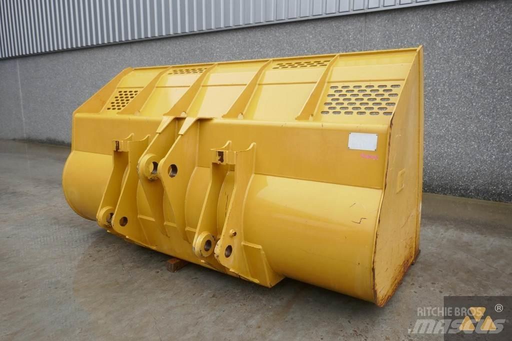 CAT 930 Bucket Pistoane