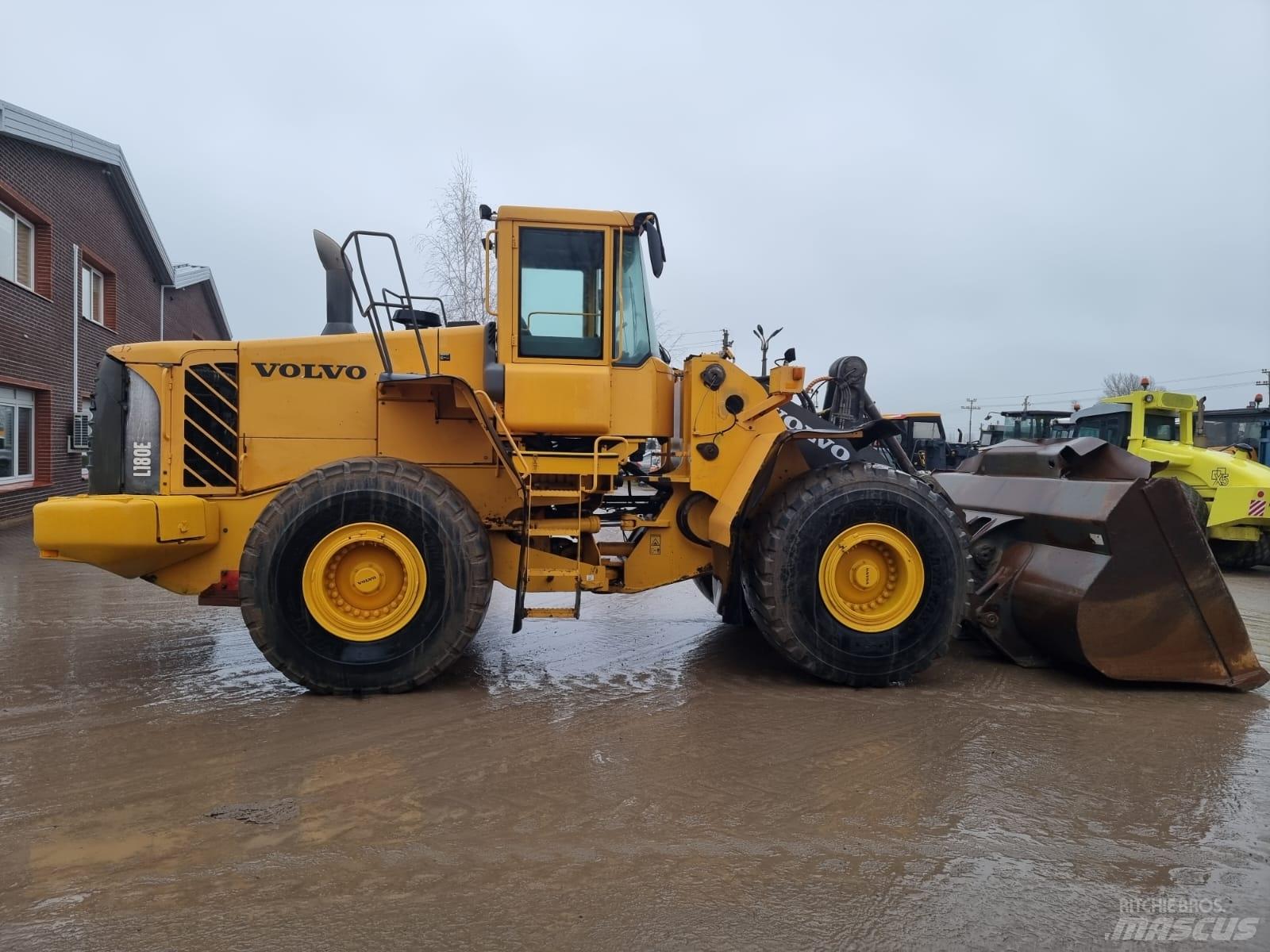 Volvo L180 E Incarcator pe pneuri