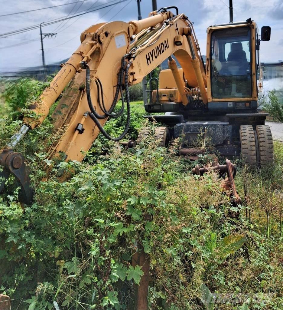 Hyundai Robex 140 W Excavatoare cu roti