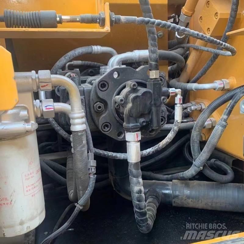 Sany SY 135 Excavatoare pe șenile
