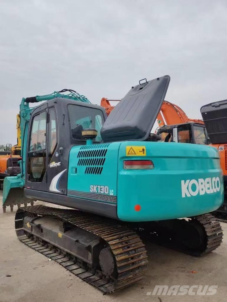 Kobelco 130 Excavatoare pe șenile
