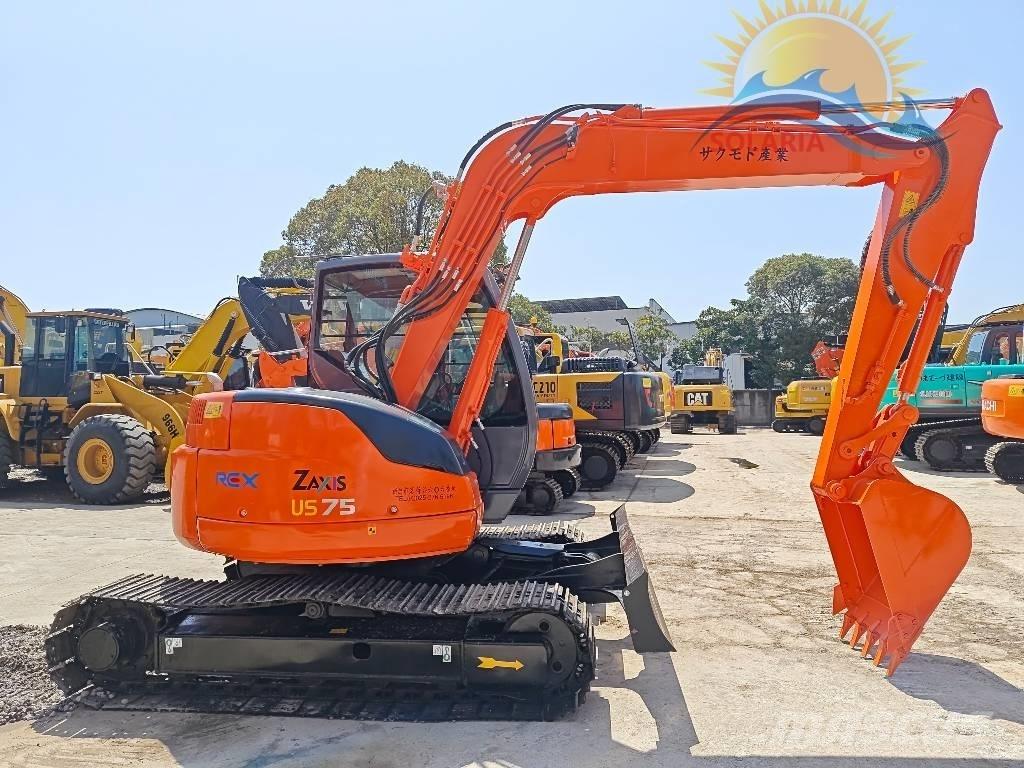 Hitachi ZX 75 US Excavatoare 7t - 12t
