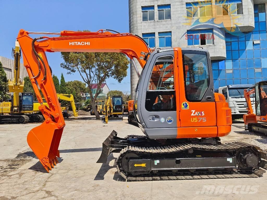 Hitachi ZX 75 US Excavatoare 7t - 12t