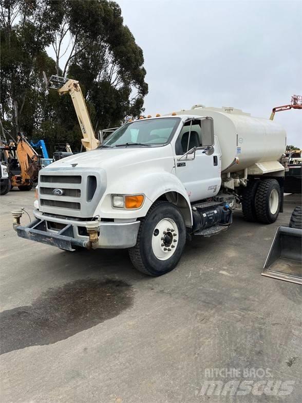 Ford F750 Cisterne