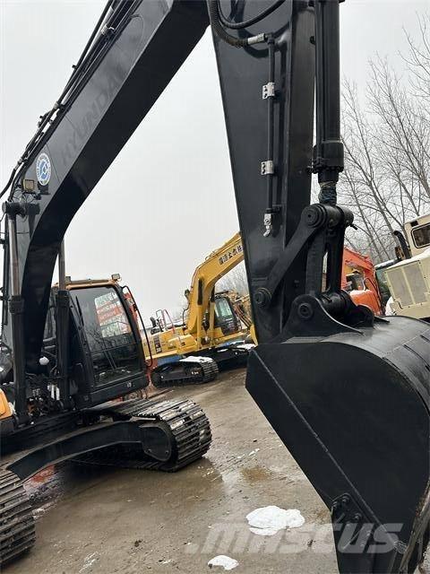 Hyundai R220LC-9S Excavatoare pe șenile
