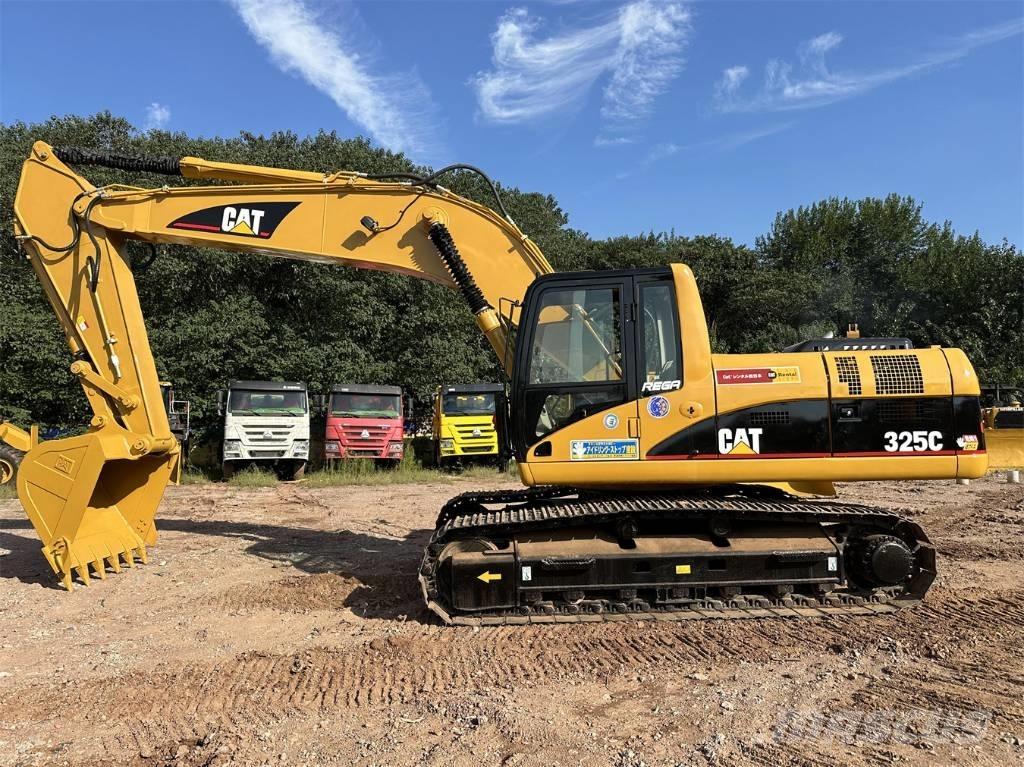 CAT 325 CL Excavatoare pe șenile
