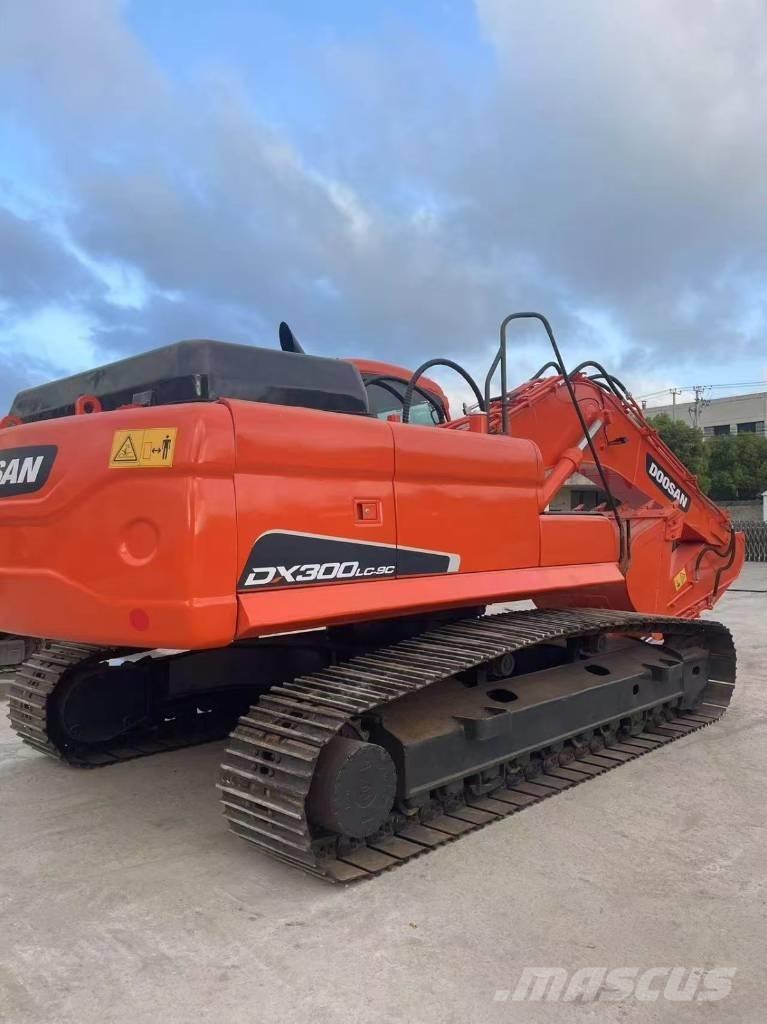 Doosan DX300LC-9C Excavatoare pe șenile
