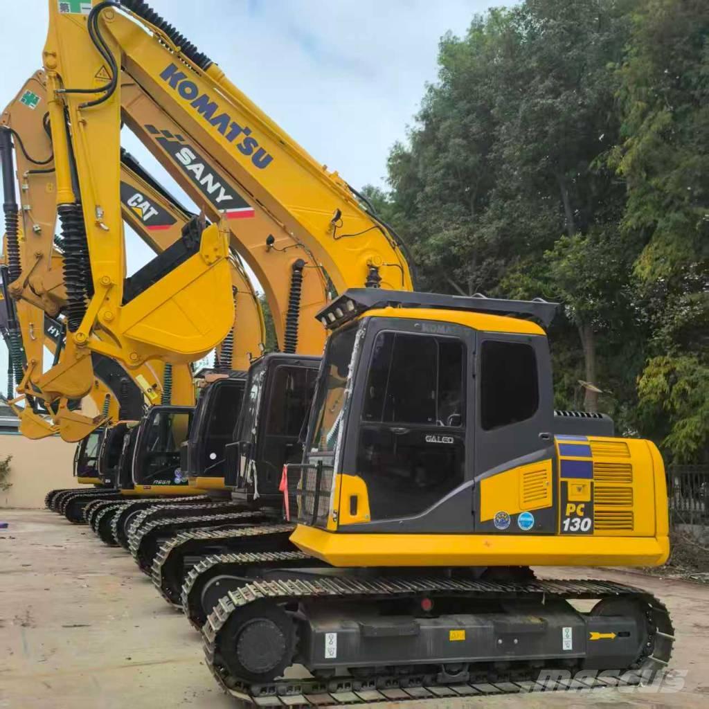 Komatsu PC 130 Excavator amfibiu