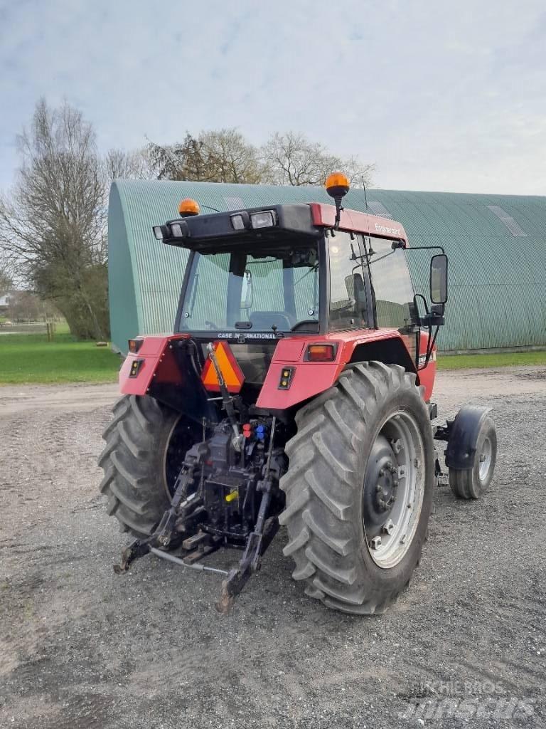 Case IH 5120 Tractoare