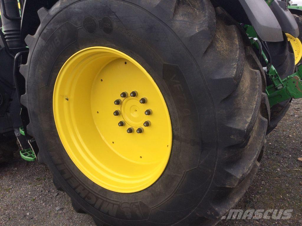 John Deere 7R310 Tractoare
