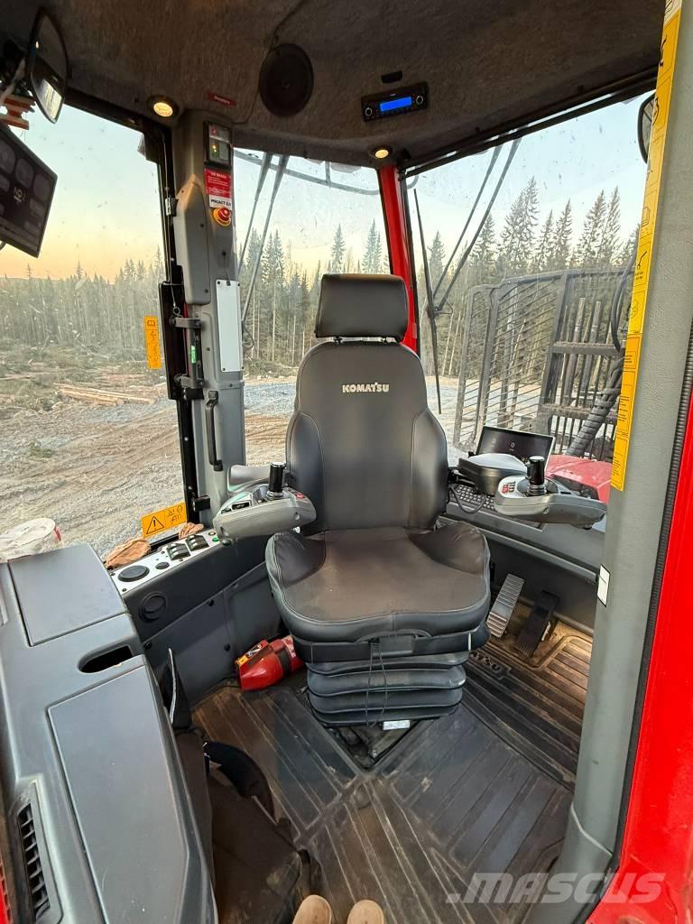 Komatsu 895 Transportoare