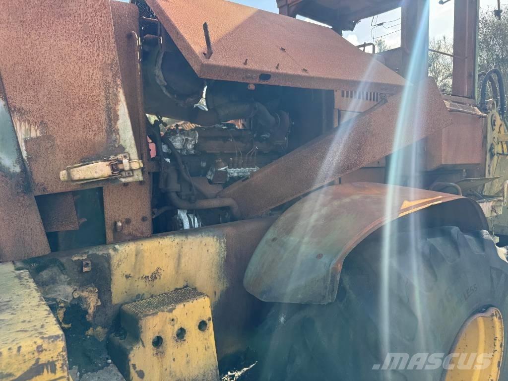 Volvo L 120 D Incarcator pe pneuri