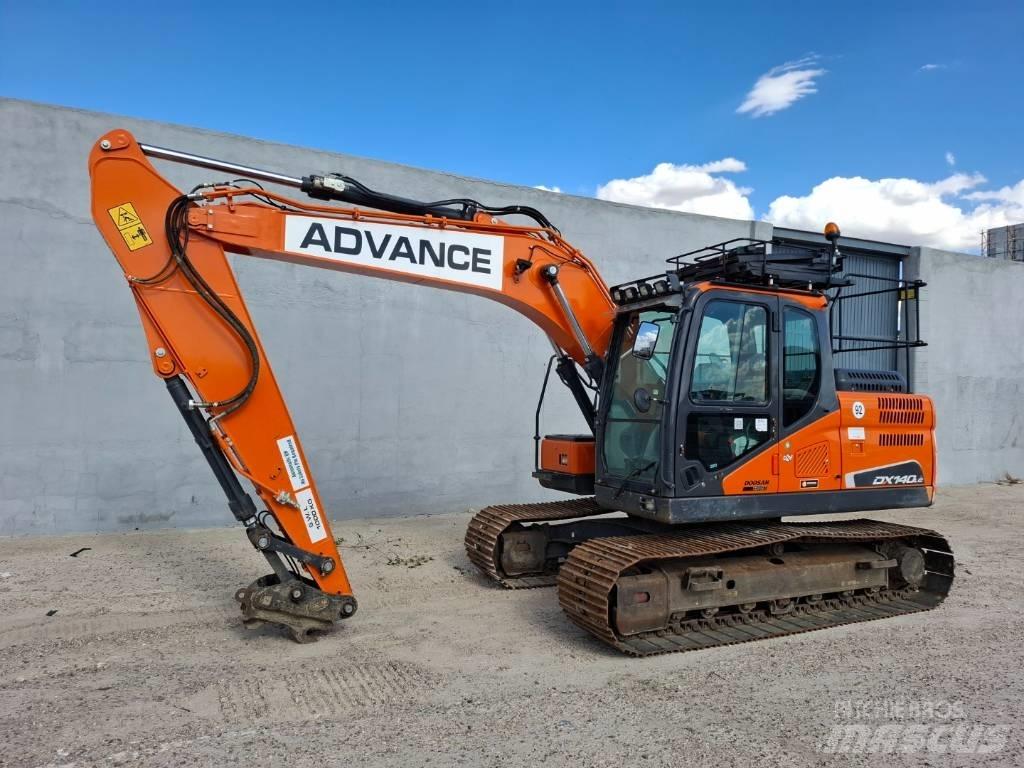 Doosan DX 140LC-5 Excavatoare pe șenile
