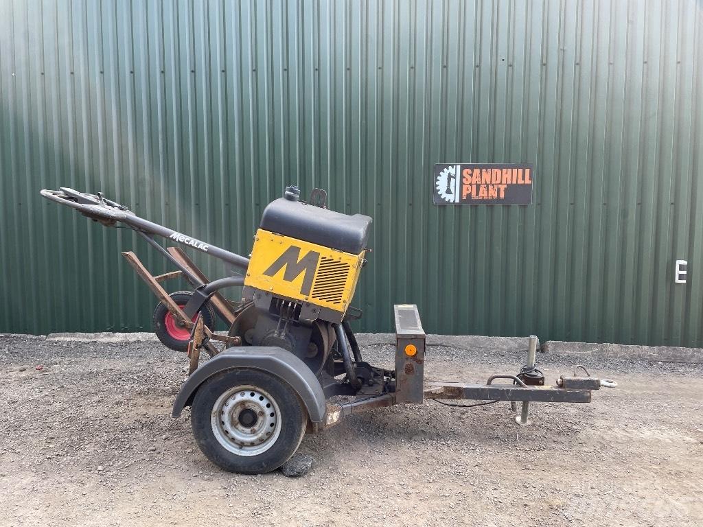 Mecalac MBR 71 Compactoare monocilindrice