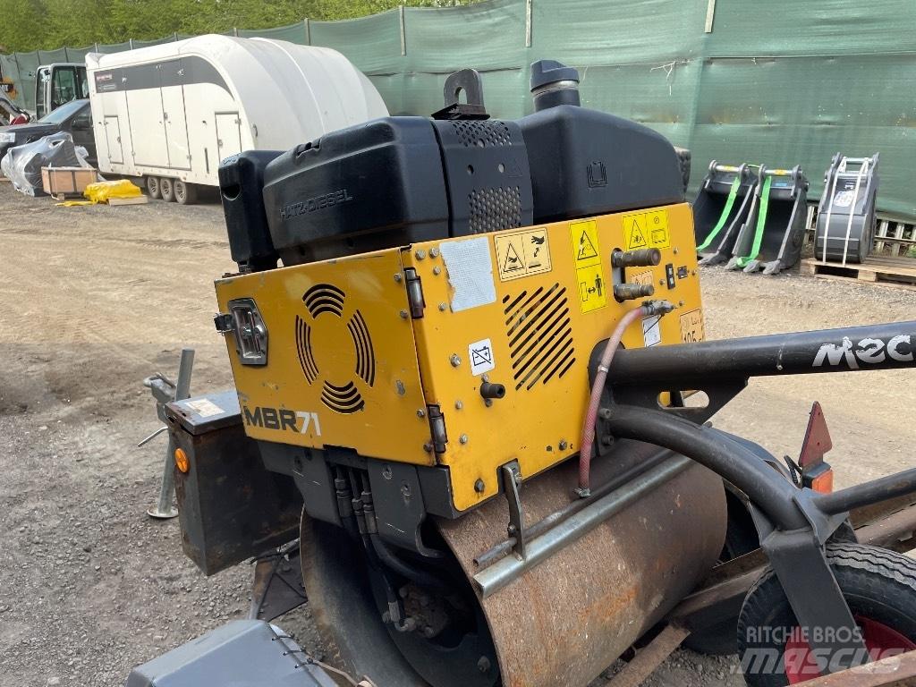 Mecalac MBR 71 Compactoare monocilindrice