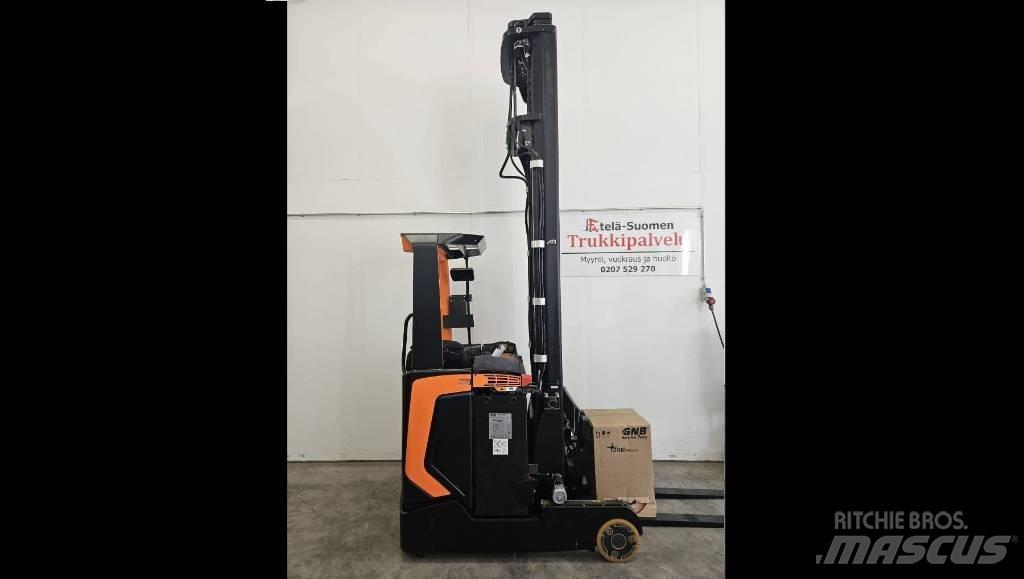 Rocla HXF14 Stivuitor cu catarg retractabil