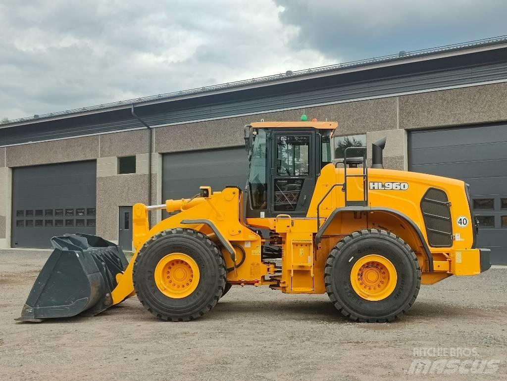 Hyundai HL 960 Incarcator pe pneuri
