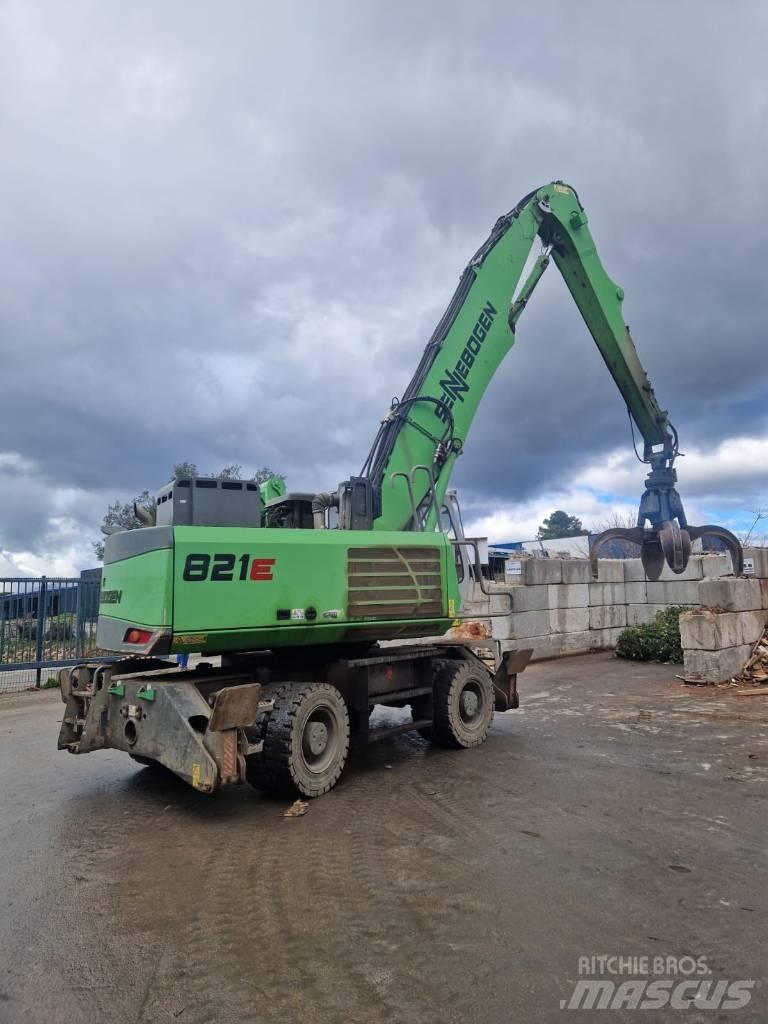 Sennebogen 821 E Excavatoare cu roti