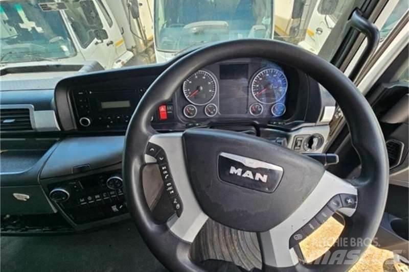 MAN 26 SERIES Altele