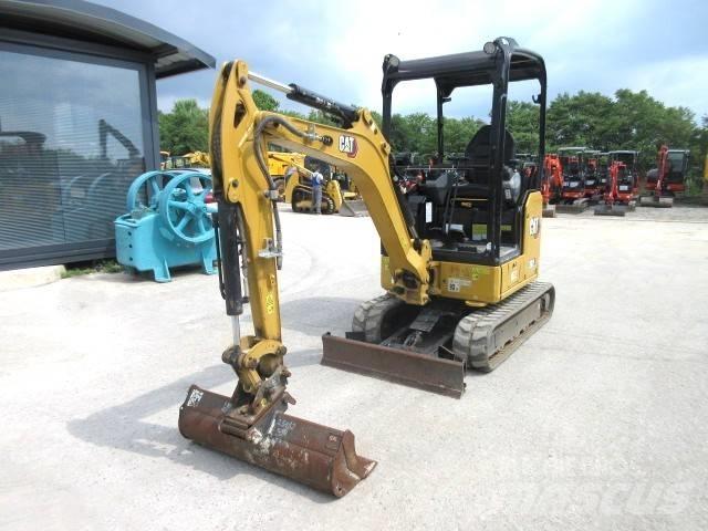 CAT 302 CR Mini excavatoare < 7t