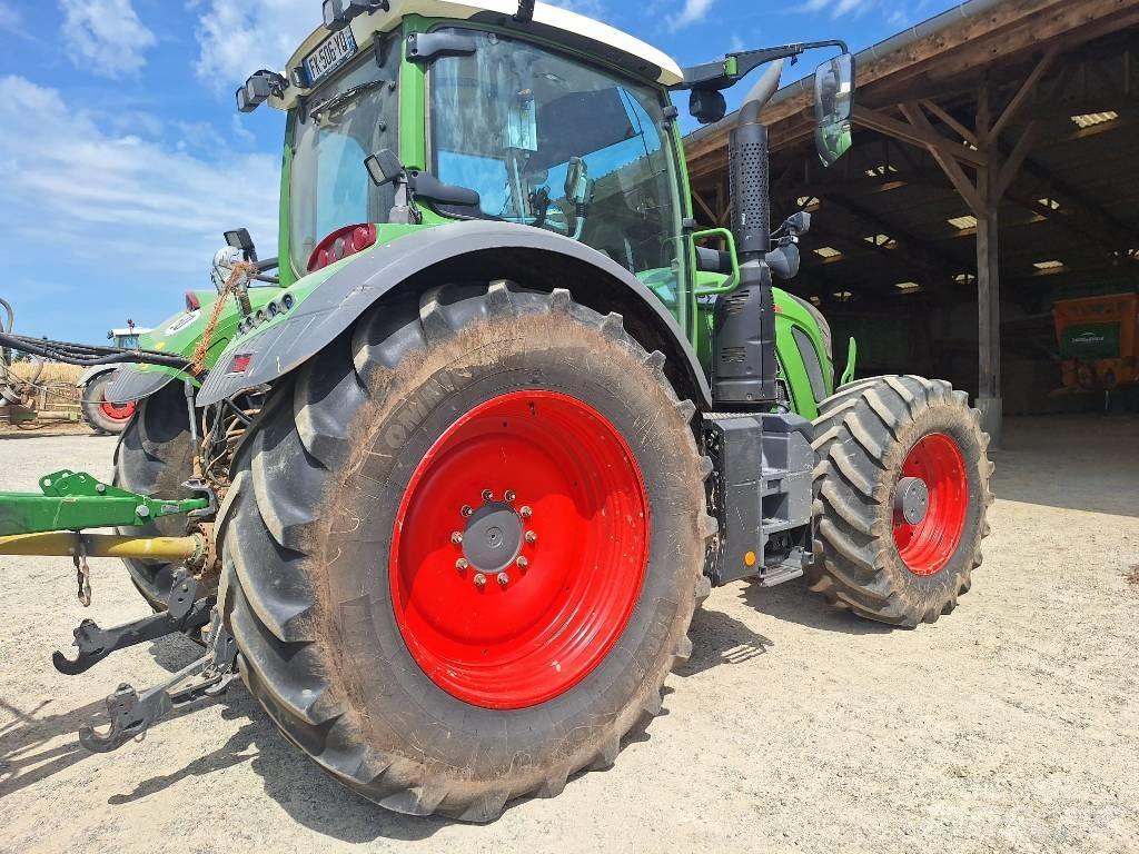 Fendt 718 Tractoare