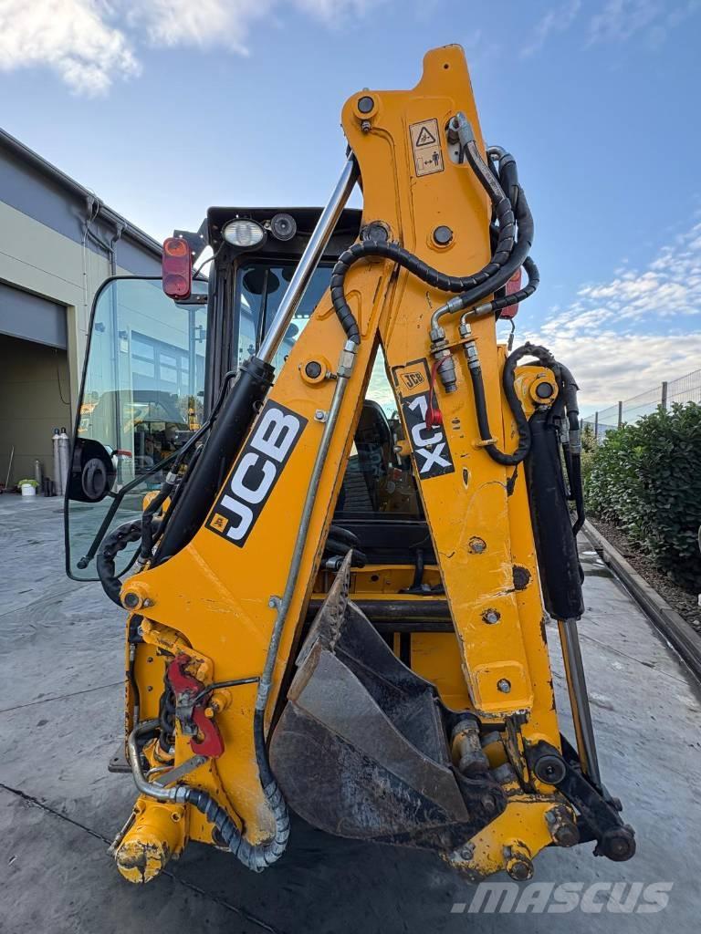 JCB 1 CX Buldoexcavatoare