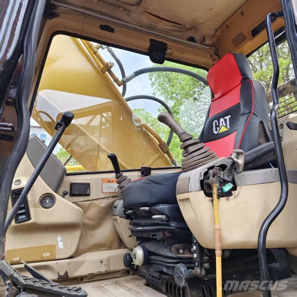 CAT 325 B L Excavatoare pe șenile
