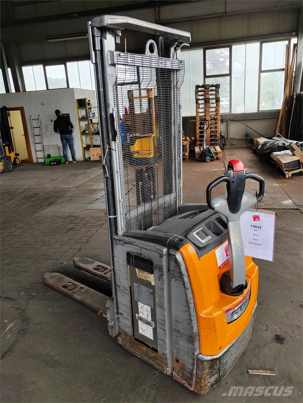 Still EXV14 Transpaleti autopropulsanti