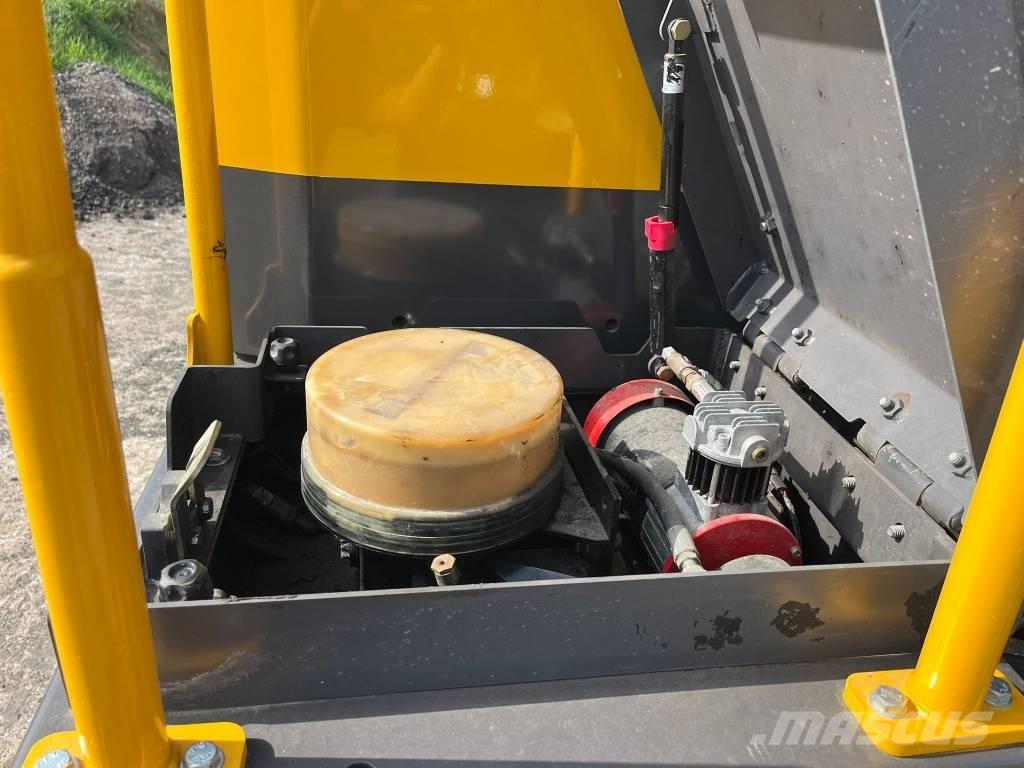 Volvo EC 140 EL Excavatoare pe șenile
