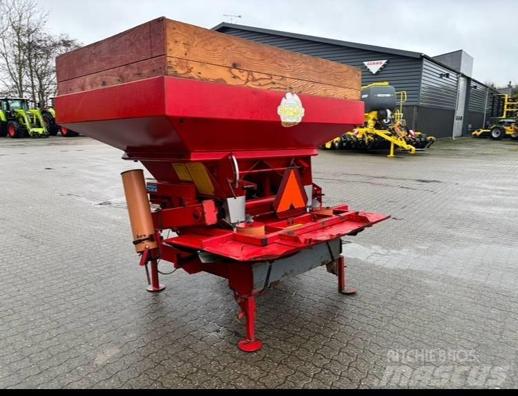 Bredal B2 Distribuitoare de ingrasamant