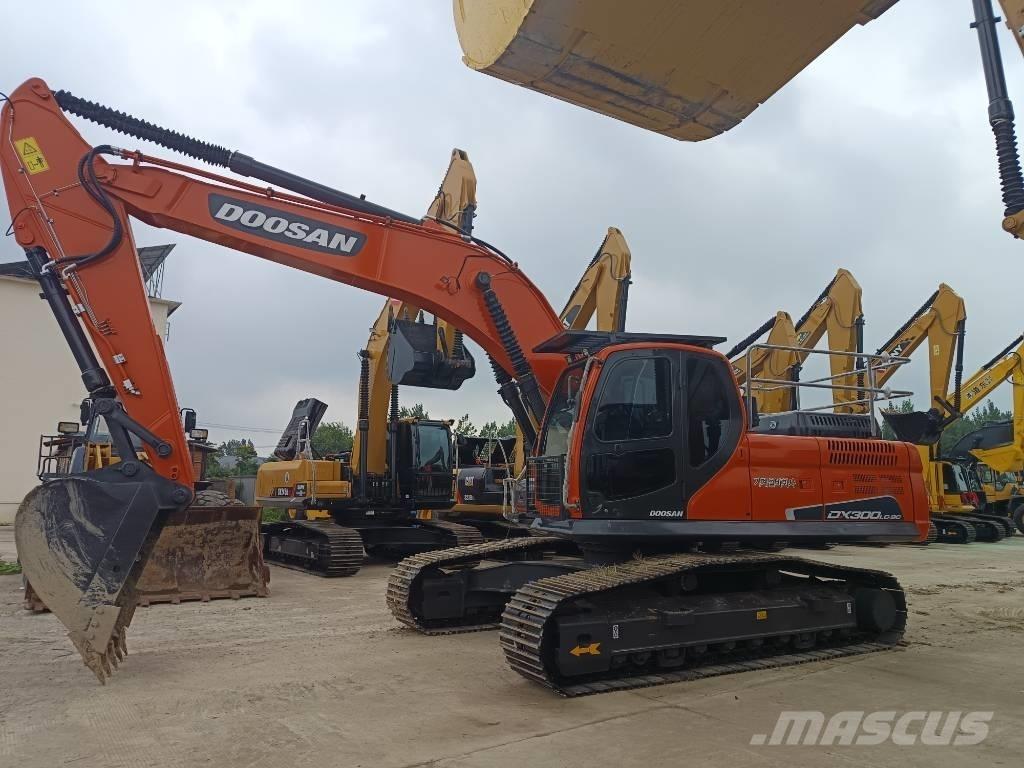 Doosan DX 300 LC Excavatoare pe șenile
