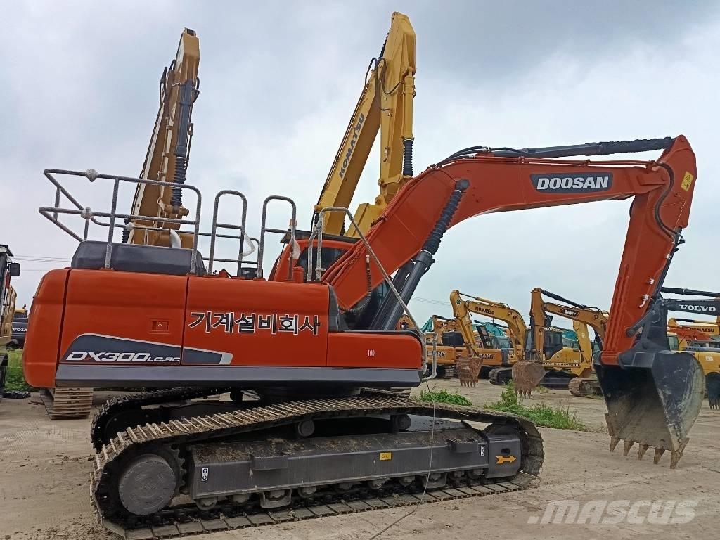 Doosan DX 300 LC Excavatoare pe șenile
