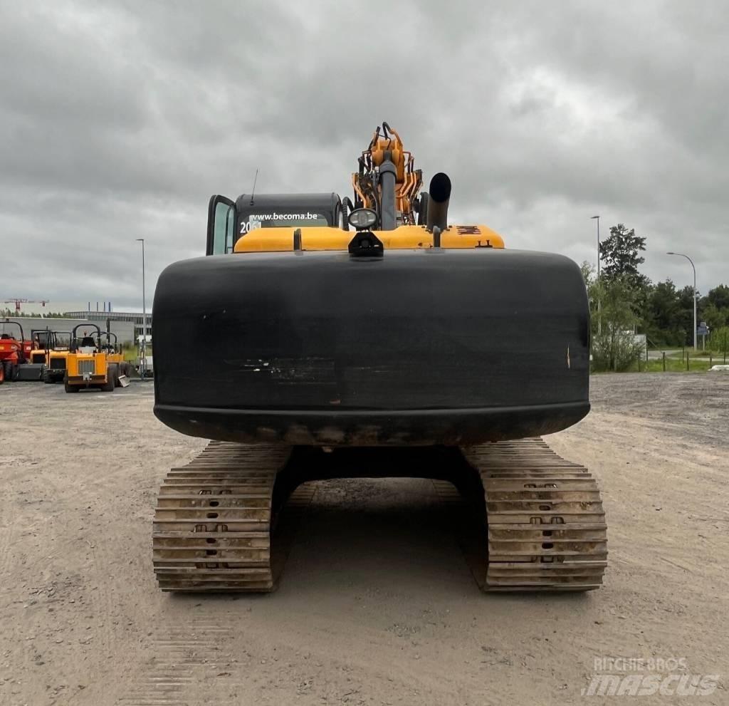 JCB JS 220 Excavatoare pe șenile
