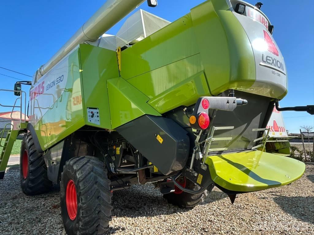 CLAAS Lexion 530 Combine de secerat