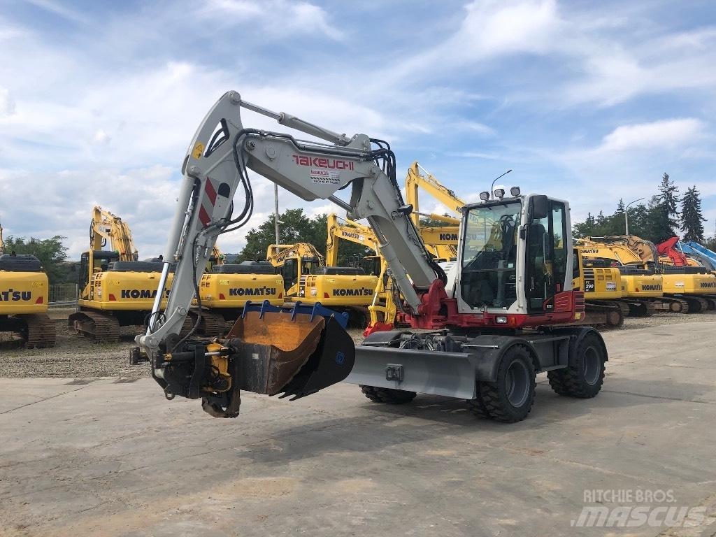 Takeuchi TB295W Excavatoare cu roti