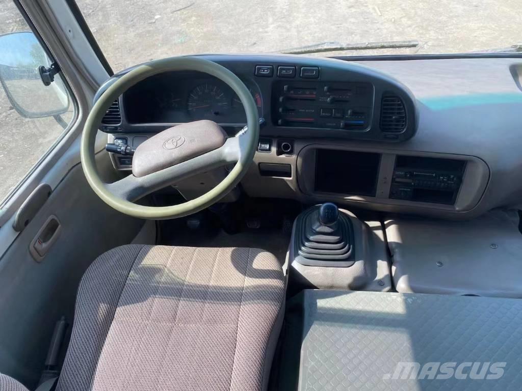 Toyota Coaster Bus Mini autobuze