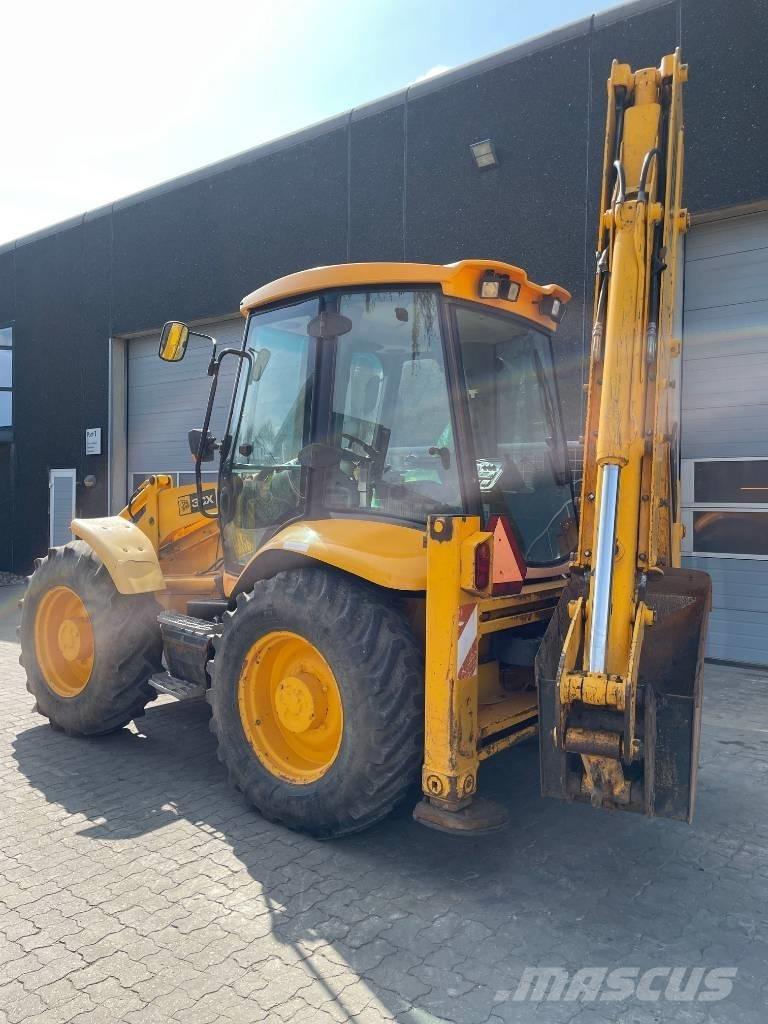 JCB 3CX Buldoexcavatoare