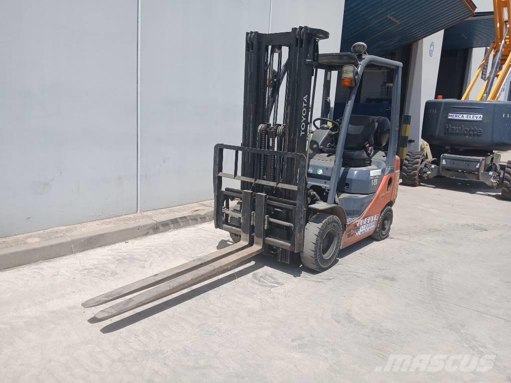 Toyota D02-8FG18 Stivuitor GPL