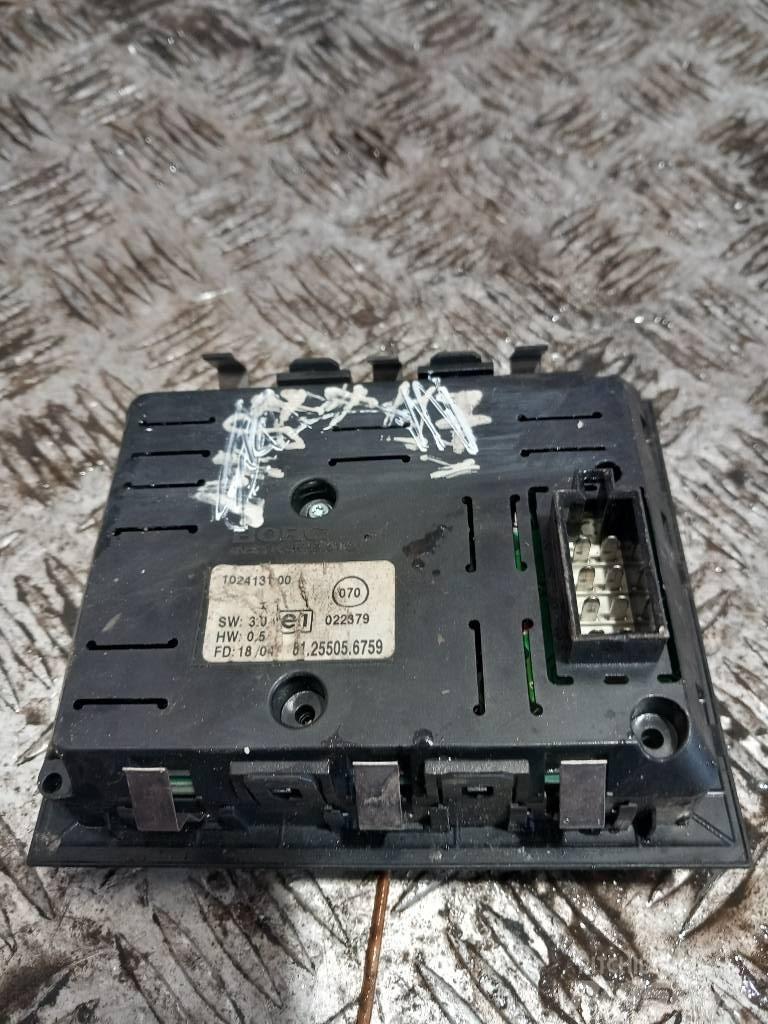 MAN TGA  81255056759 Cabine si interior