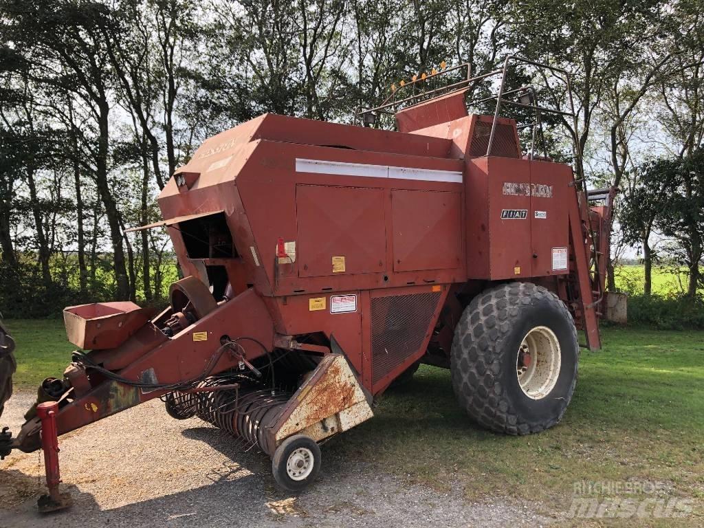 Hesston 4800 Baler dreptunghiular
