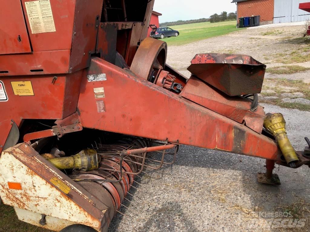 Hesston 4800 Baler dreptunghiular
