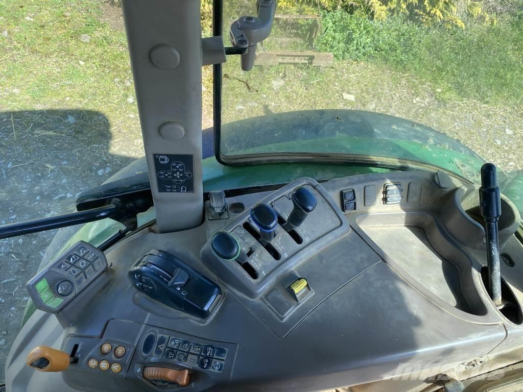 John Deere 5100 R Tractoare