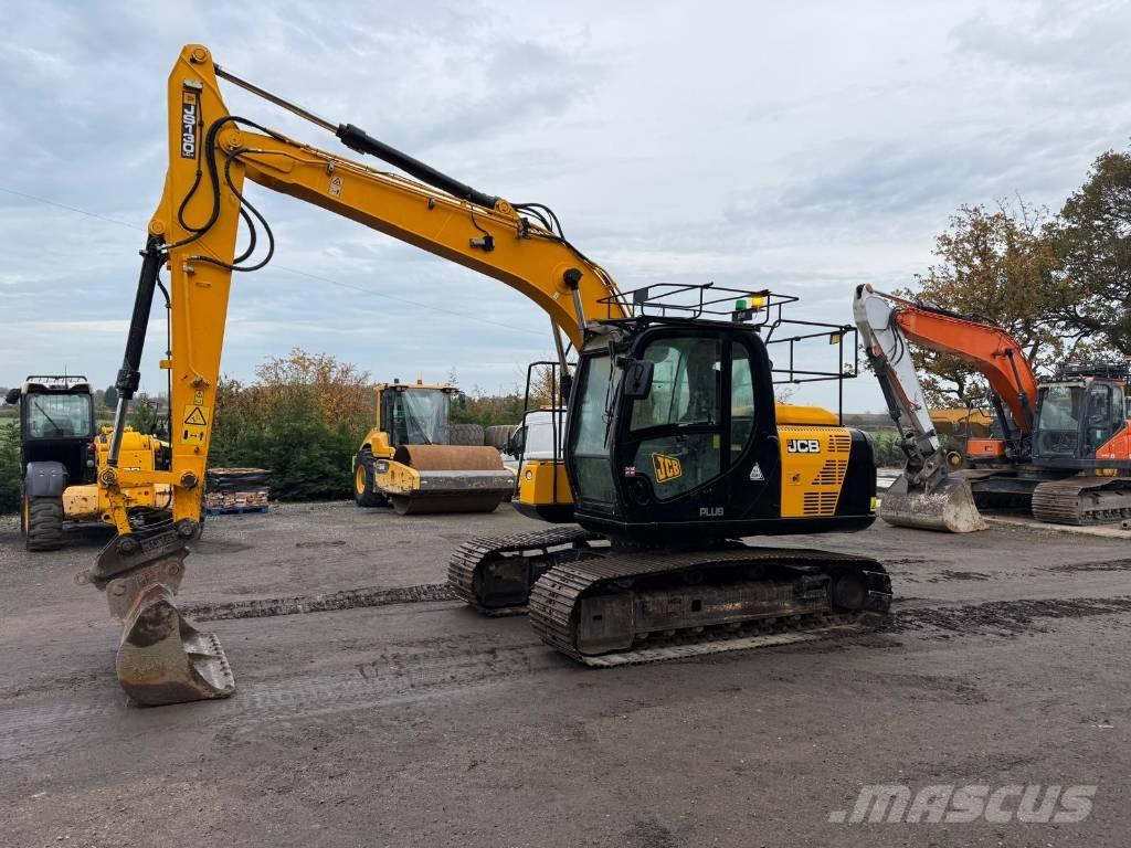 JCB JS 130 LC Excavatoare pe șenile
