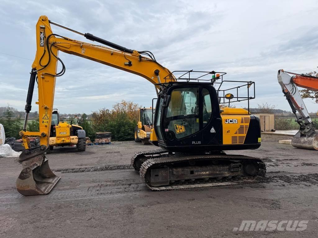 JCB JS 130 LC Excavatoare pe șenile
