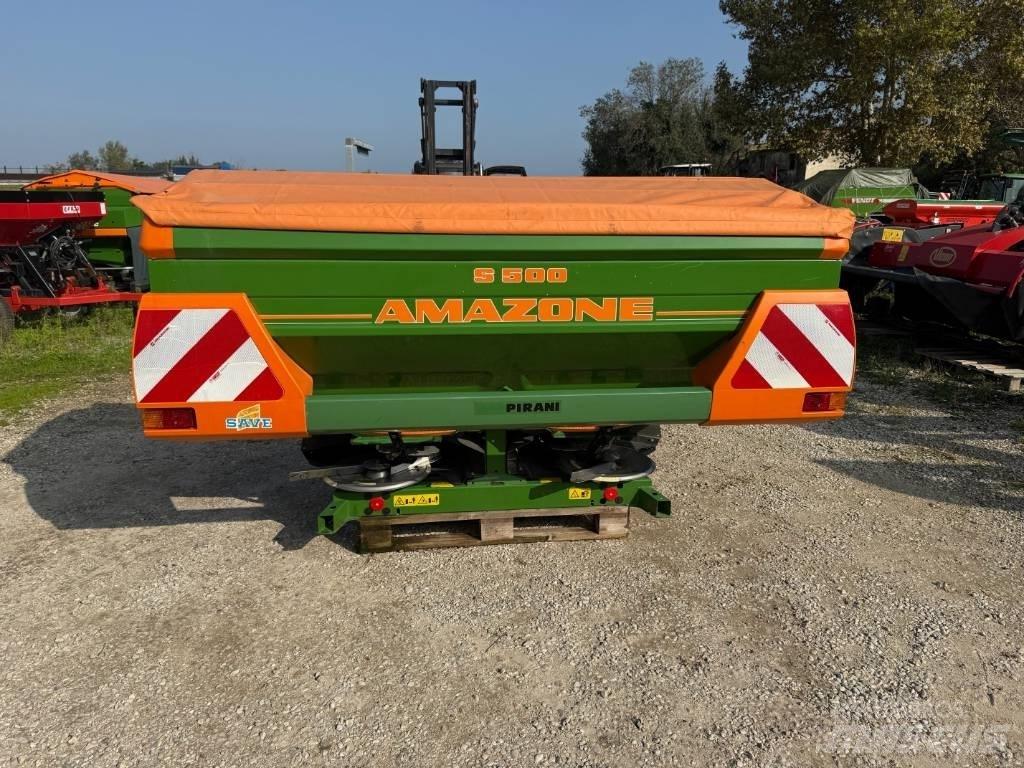 Amazone ZA-M 1500 Împrastierea mineralelor