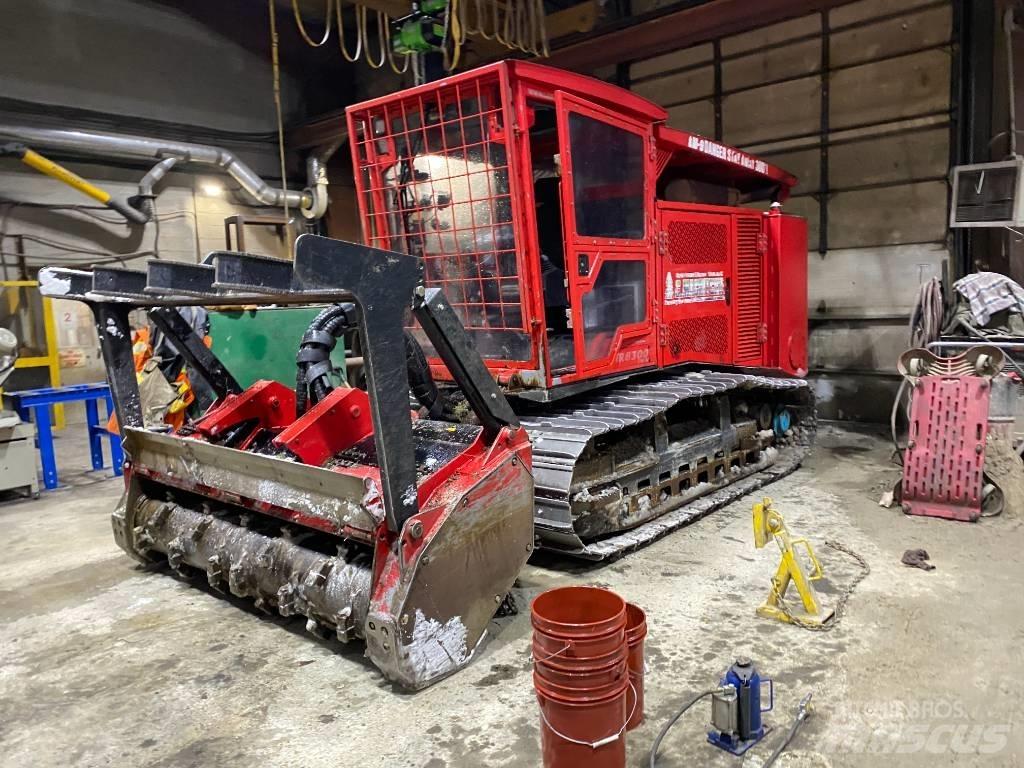 Lamtrac LTR8300T Utilaje silvicultura