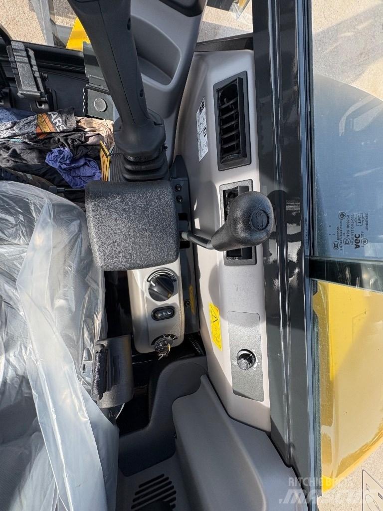 Komatsu PC 55 MR-5 Mini excavatoare < 7t