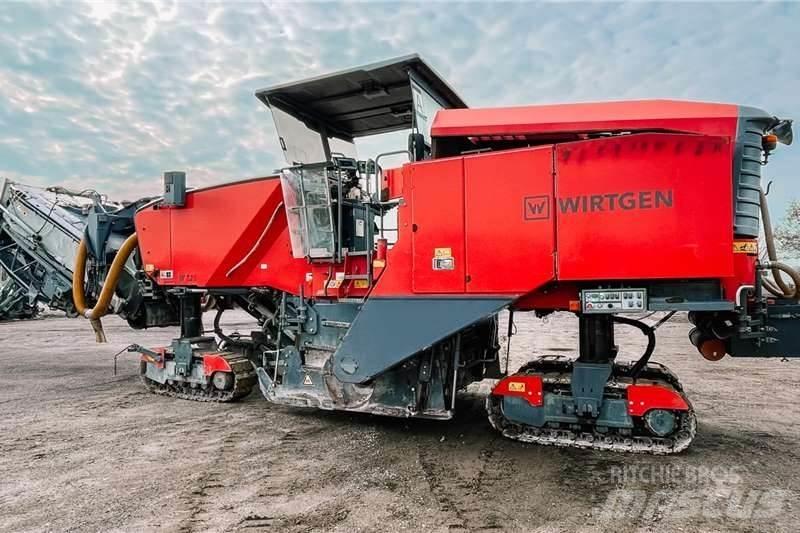 Wirtgen W220 Altele