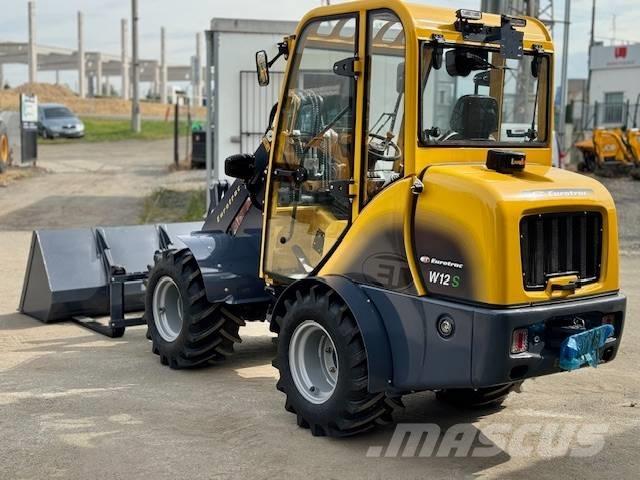 Eurotrac W12 Incarcator pe pneuri