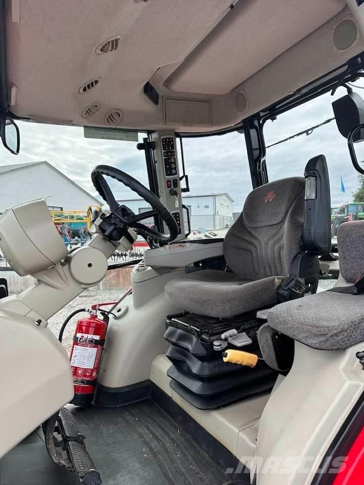 Massey Ferguson 5612 Tractoare